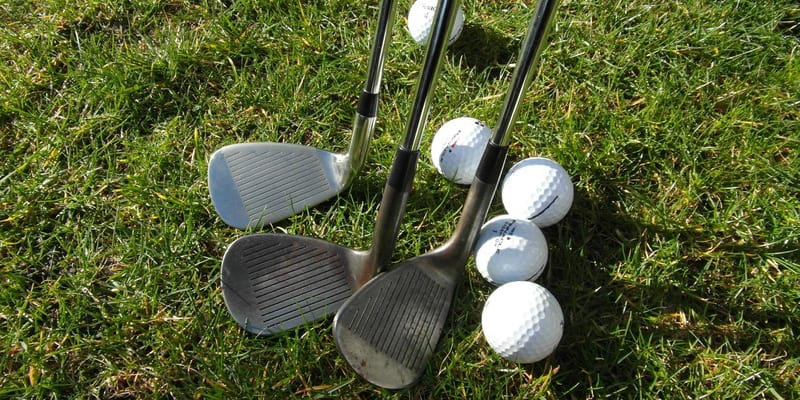 Golf-basic-equipments